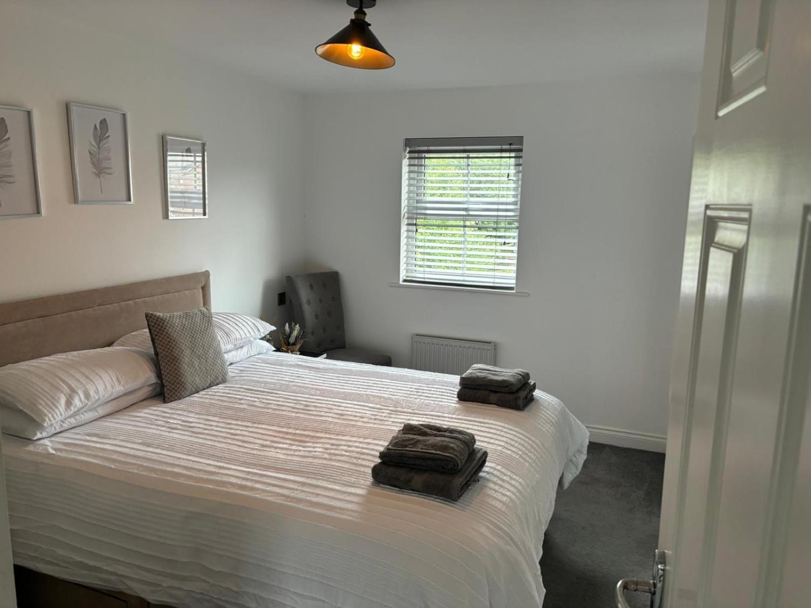 Potters Bank Durham Villa ภายนอก รูปภาพ